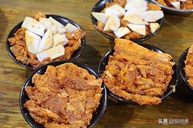 粉蒸肉要蒸多久，看看厨师长的方法（米粉蒸肉的做法 最正宗的做法）