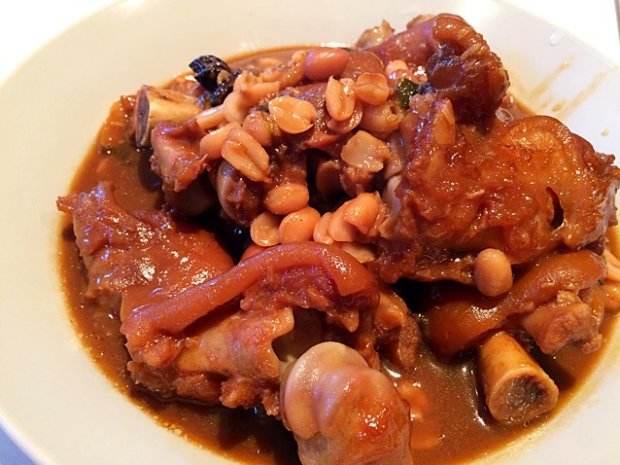 月子餐30天食谱，月子餐30天食谱有哪些（孕妇产后不知道该吃什么好）