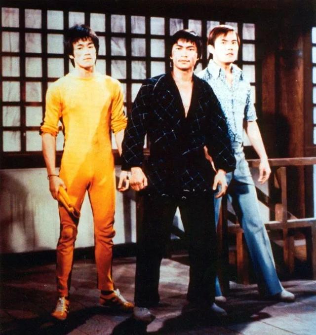 梦见螳螂什么寓意，梦见螳螂什么寓意呢（为什么李小龙的妻子在李小龙去世后）