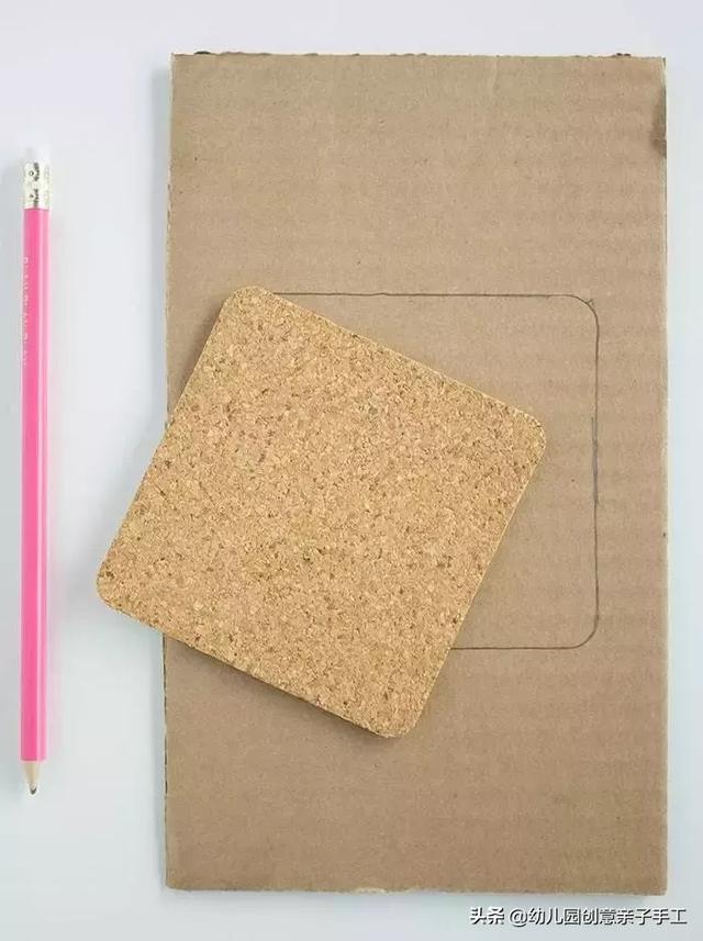 创意书签制作方法，阅读书签制作（毛线创意手工-杯垫、书签和挂饰）