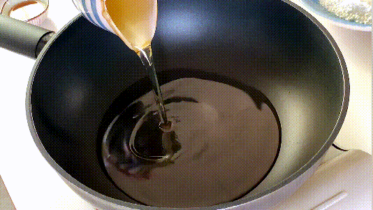 香辣梭子蟹的做法，秘制香辣梭子蟹的做法步骤是什么（秘制香辣蟹这样做才正宗）