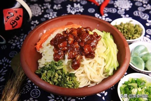 烟台特色小吃有什么，烟台特色美食小吃有哪些（这些特色小吃不贵还好吃）