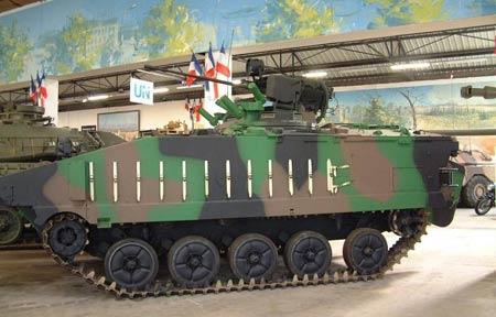 amx是什么意思，安慕希amx是什么意思（法国AMX步兵战车弱点这么明显）