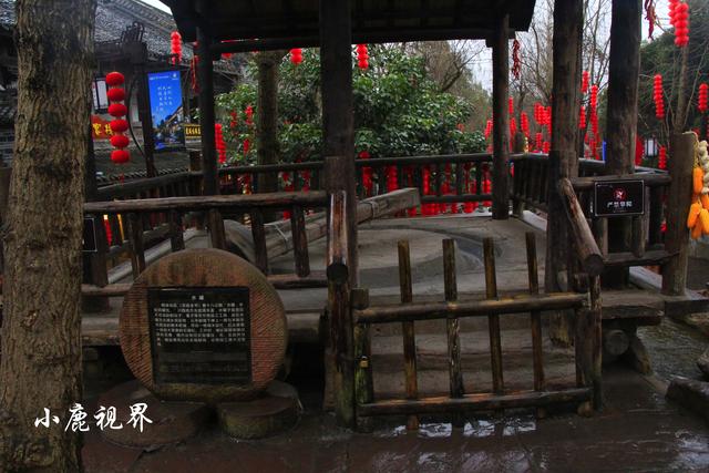 成都黄龙溪古镇好玩吗，成都黄龙溪古镇有什么好玩的（微雨中游览黄龙溪古镇）