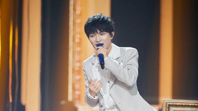 基操是什么意思，基操勿6是什么意思（听说手机放枕头边有辐射）