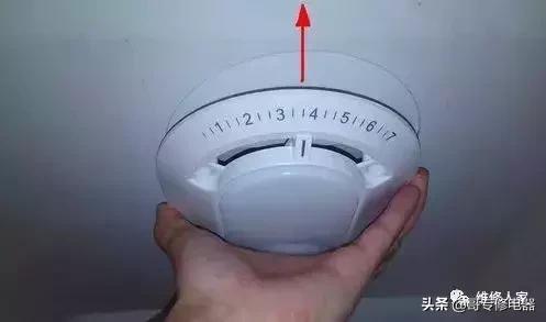 电冰箱温控器，冰箱温控器怎么更换（冰箱更换温控器过程实拍分享）