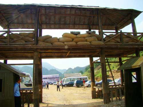 沽宁是现在的什么城市，沽宁是现在的什么城市啊（寻访景德镇古镇瑶里<图>）