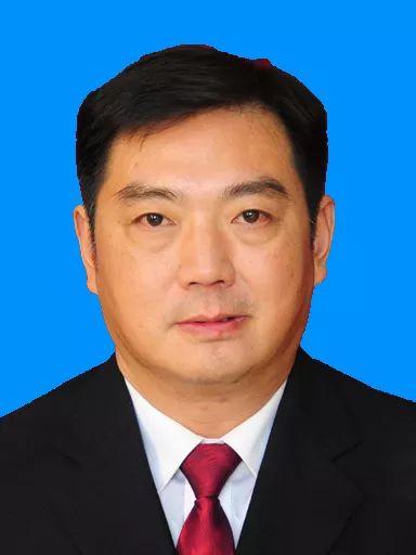 关于敬业的名言，关于敬业与乐业的名言（清廉铭胸，敬业从容）