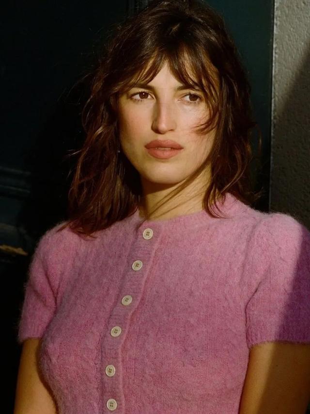 胸大背宽显瘦，胸大腰粗上身丰满