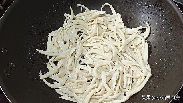 杏鲍菇煮多久可以熟，杏鲍菇煮几分钟能熟（教你杏鲍菇简单好吃的做法）