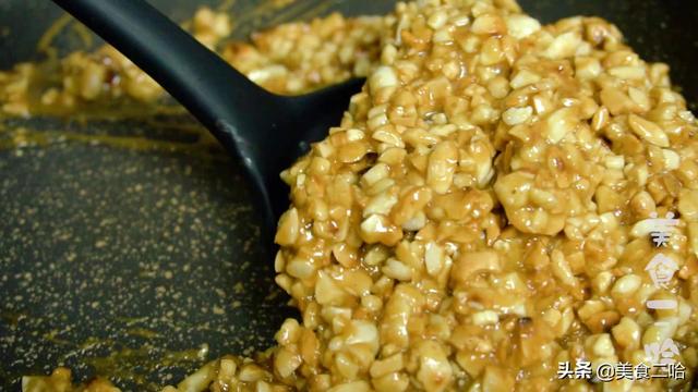 糖稀是什么，玉米糖稀是什么（北方过年都会做的糖果）