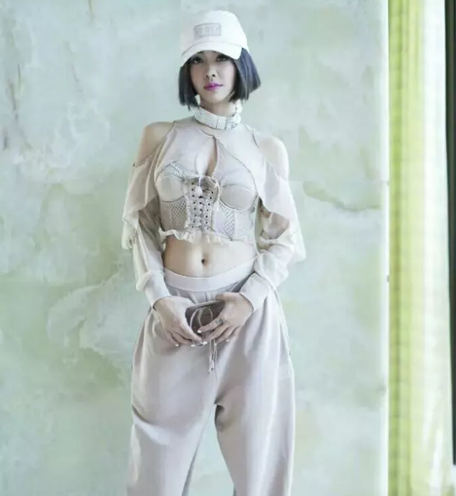 女性的八大风格分类，女性有哪八大款式风格（大部分女性永远不缺衣服）