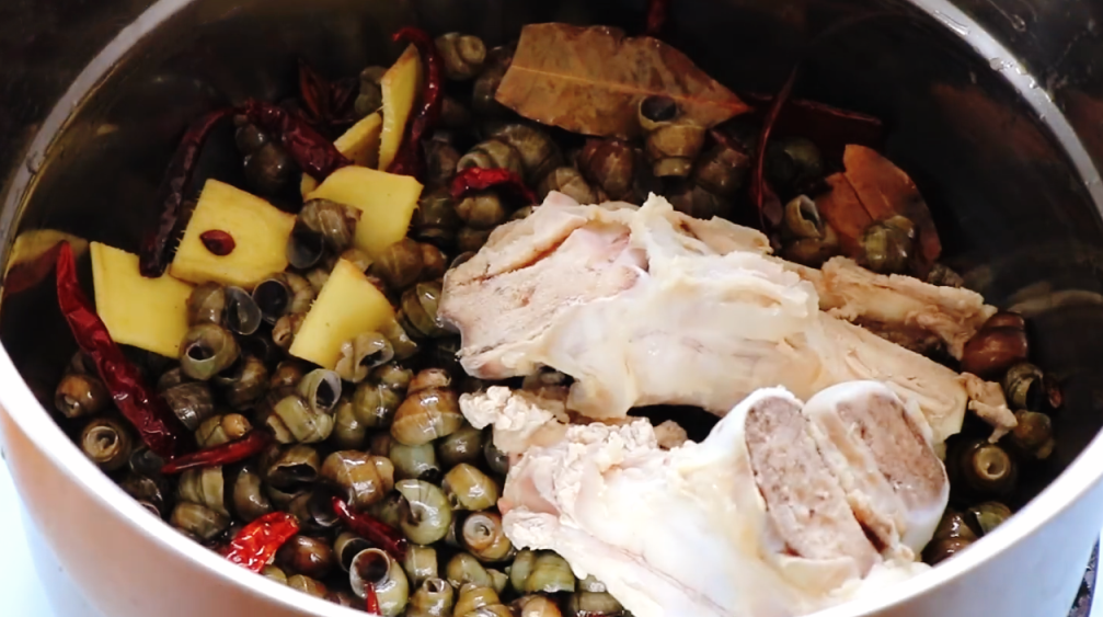 圖片[4]-【螺螄粉】做法步驟圖 全教給你 又香又臭比買的還好吃-起舞食譜網(wǎng)