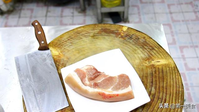 蒜苗炒肉片的最正宗做法，大厨炒的青蒜炒肉片
