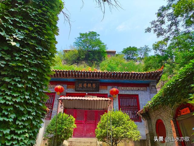 秦皇古道在哪呢，秦皇古道的简介（一座因唐僧晾经而得名的山岭）