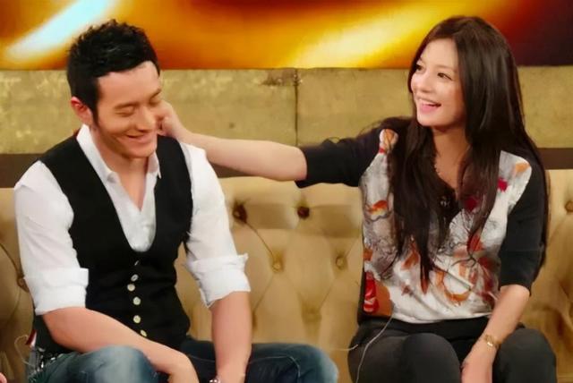 黄晓明喜欢赵薇，中餐厅黄晓明赵薇重聚（昨晚却删除赵薇所有内容）