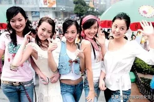 妻子团们为什么孤立张嘉倪，推秦岚、打场记、怼记者…张嘉倪综艺被孤立