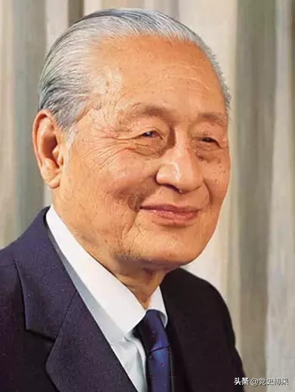 名人的读书雅事雅号，名人书斋雅号（赵朴初一首诗险被康生处心构陷）