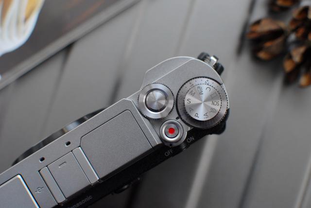 如何评价松下的GX9，松下gx9和gx10（让所见即所得：松下LUMIX）