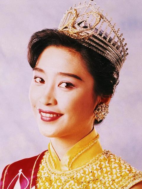 月半小夜曲原唱，月半小夜曲日本原唱（失恋后允许你悲伤33天）