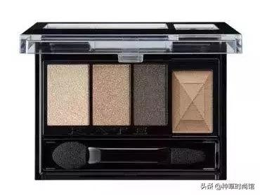 化妆的顺序有哪些，化妆的基本顺序是什么（3分钟学会正确的化妆顺序）