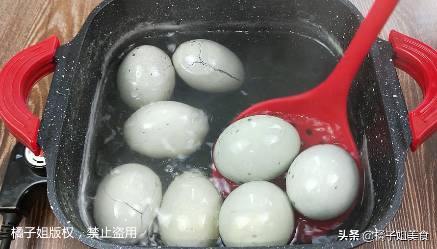 圖片[3]-【涼拌皮蛋】做法步驟圖 做法簡單 營養美味 年夜飯必備-起舞食譜網