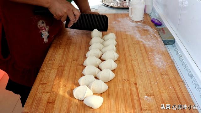 蒸包子怎么包好看又不塌陷，教你在家轻松蒸包子