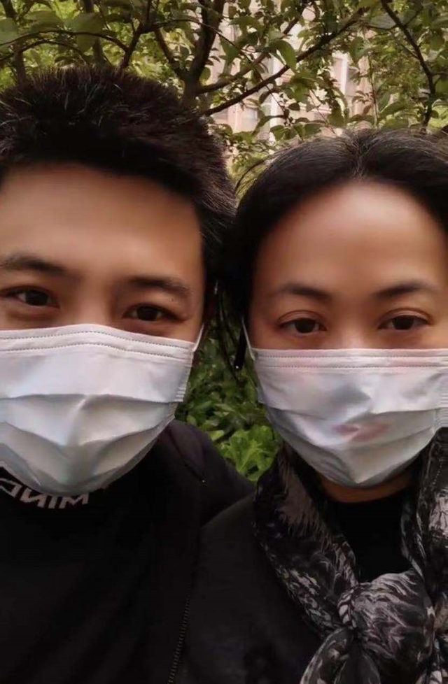 孙涛妻子李莉：掌控家中经济大权，我是丈夫的小福星