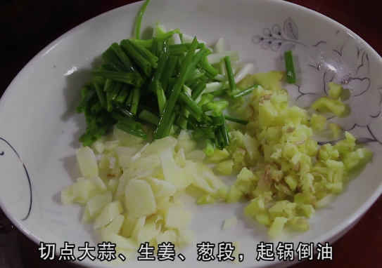 鱼干怎么做好吃，小鱼干百吃不厌的做法