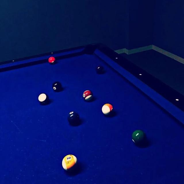 蓝色背景图，蓝色背景图片竖版（蓝色系朋友圈背景图）