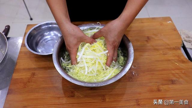 娃娃菜能生吃吗，夏日不可错过的凉拌小菜（高山娃娃菜能生吃吗）