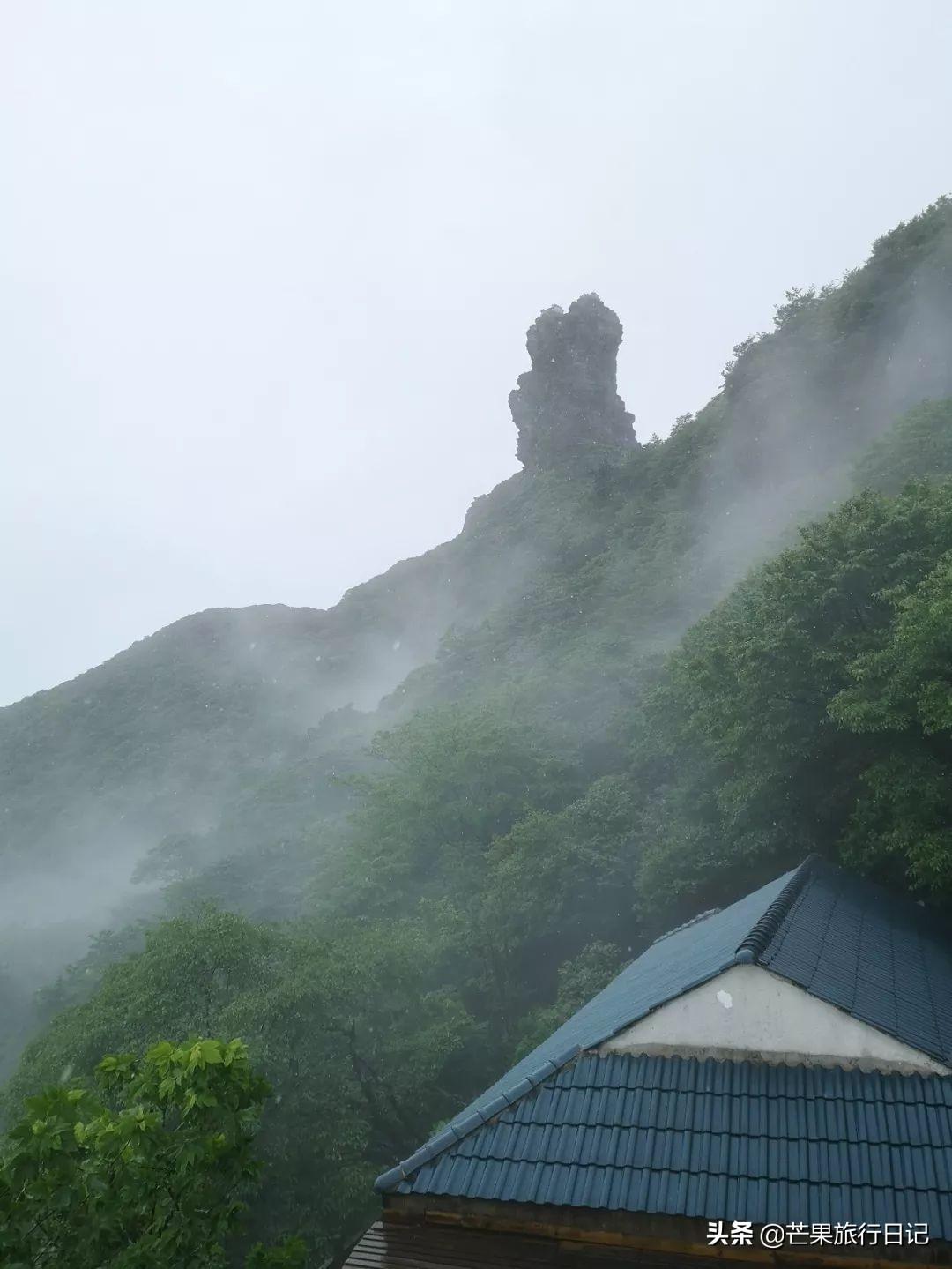 贵州梵净山门票多少钱一张，梵净山门票多少钱一张（梵净山被称为“贵州第一山”）