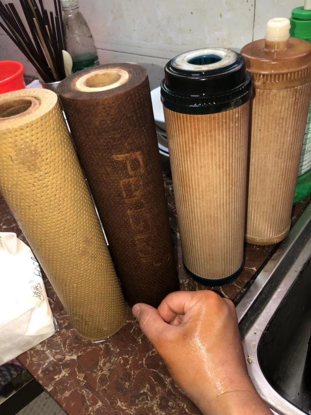 净水器过滤芯多久换一次 净水器过滤芯多长时间换一次，净水器过滤芯多久换一次（不用担心自己喝脏水）