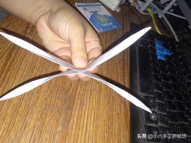 折纸青蛙的折法，折纸青蛙的折纸视频（和孩子一起动手学起来）