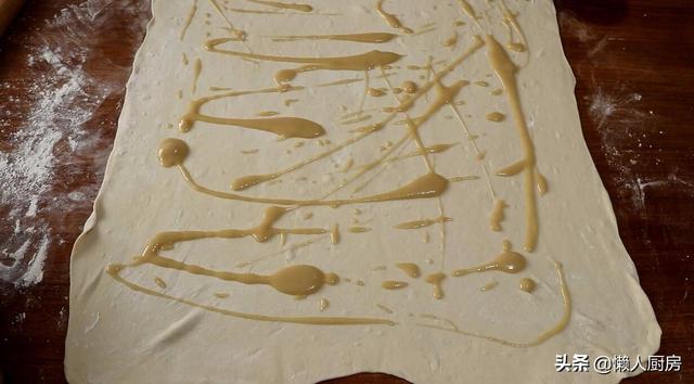 栗子饼的制作方法，栗子鸡蛋饼的制作方法（教你做一道甜而不腻的栗子饼）