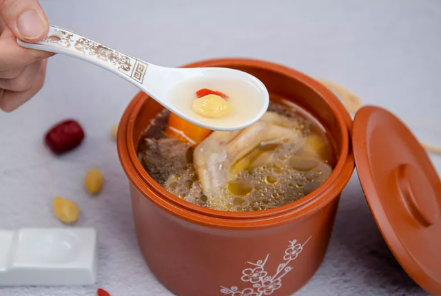 湿气重喝祛湿汤，这碗祛湿汤