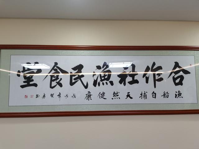 路易十三神龙套多少钱，神龙套和路易十三哪个贵（第一次喝两万多一瓶的路易十三）