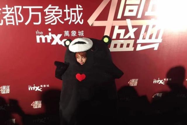 郑爽墙倒众人推！知情人曝其与张恒恋爱期间约会胡彦斌内幕