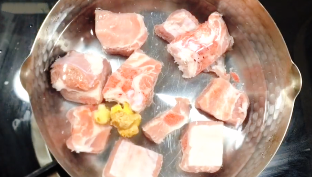 圖片[3]-【墨魚(yú)骨蓮藕湯】做法步驟圖 清熱補(bǔ)氣血 一口氣連喝2碗-起舞食譜網(wǎng)