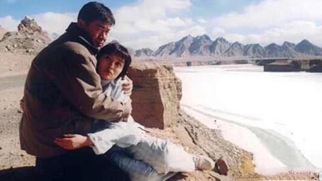 「上海名媛」吴越：花6年捧红前男友，却惨遭抛弃，至今未婚未孕