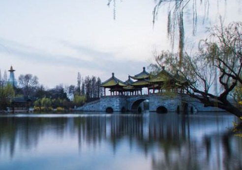 淮左名都是哪里，淮左名都什么意思（为何扬州有“淮左名都）