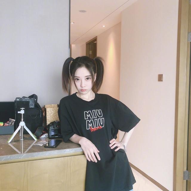 冯提莫怎么没消息了，冯提莫为什么封禁（三点原因告诉你为何不留在斗鱼）