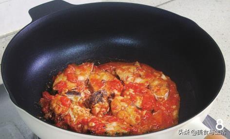 鲅鱼怎么做好吃又简单还没腥味，熏鲅鱼的家常做法（鲅鱼去腥别只会放料酒和醋）