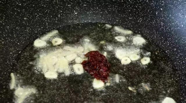 鱼泡怎么做好吃，鱼泡的做法（鱼籽鱼泡也特别好吃）