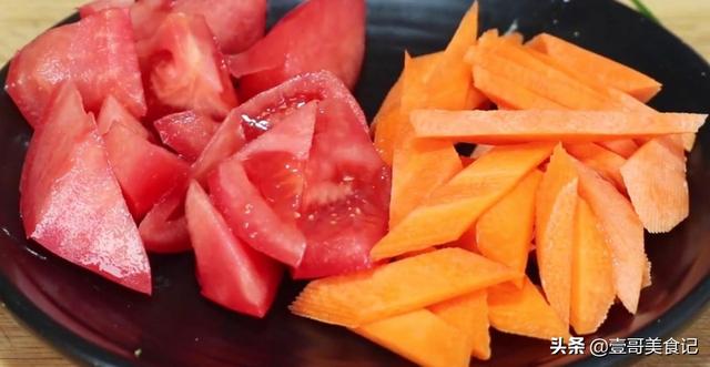 炒西兰花的家常做法，清炒西兰花怎么做好吃（西兰花怎么炒才好吃）