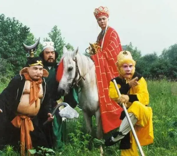 有名的对联及出处，对联以及出处（四大名著最经典20副对联）