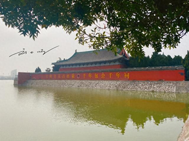河南开封有一处“包公祠”，是国家4A景区，却只有30多年历史