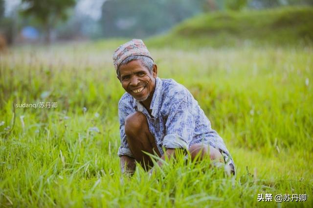 尼泊尔在哪，尼泊尔靠近中国哪个城市（尼泊尔那么穷，为何幸福指数高）