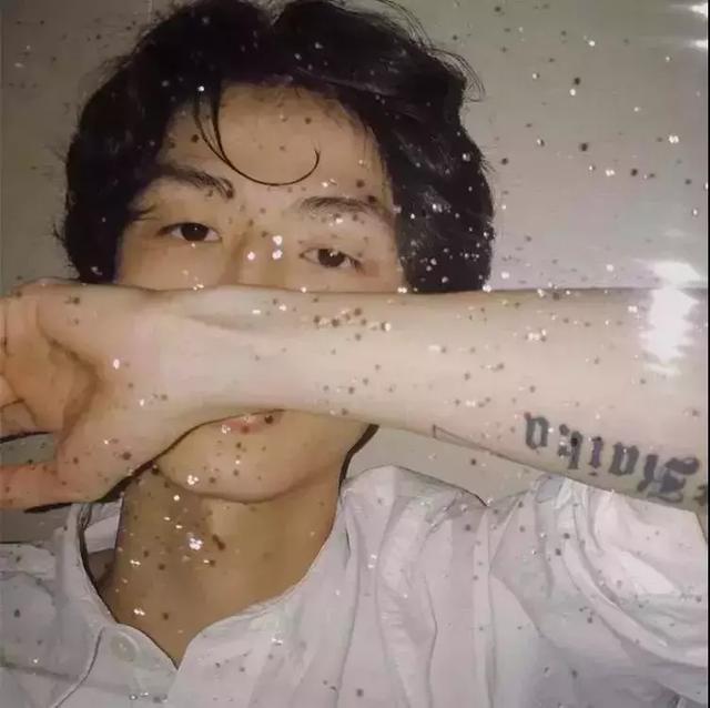 单身汪专用情头，微信头像，单身汪专用情头（超级甜的100张情侣头像拿好不谢）