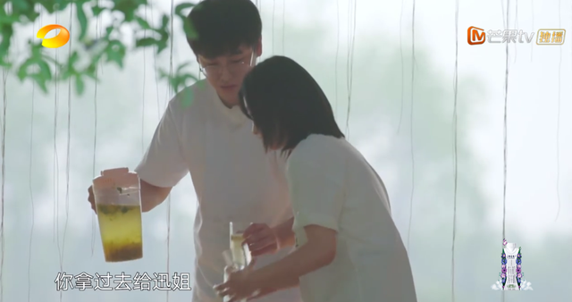 向往的生活开局推到张子枫，张子枫是谁推荐到向往的生活（《向往的生活4》张子枫被疑社恐）